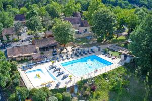 24-camping-la-peyrugue-0